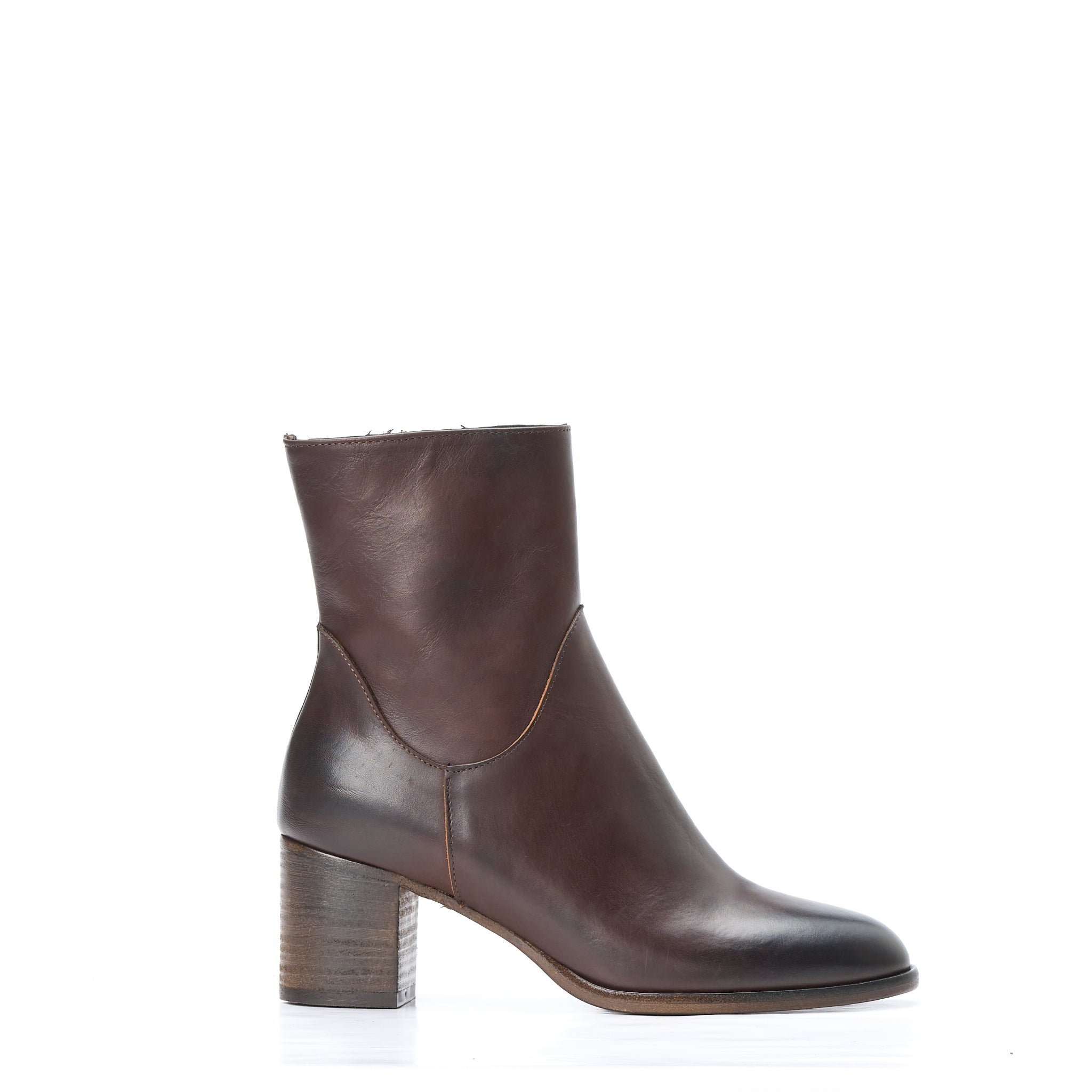 Stivaletto in vitello ingrassato - Modello 5504