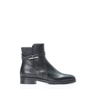 Stivaletto in vitello con cinturino - Modello 2052J