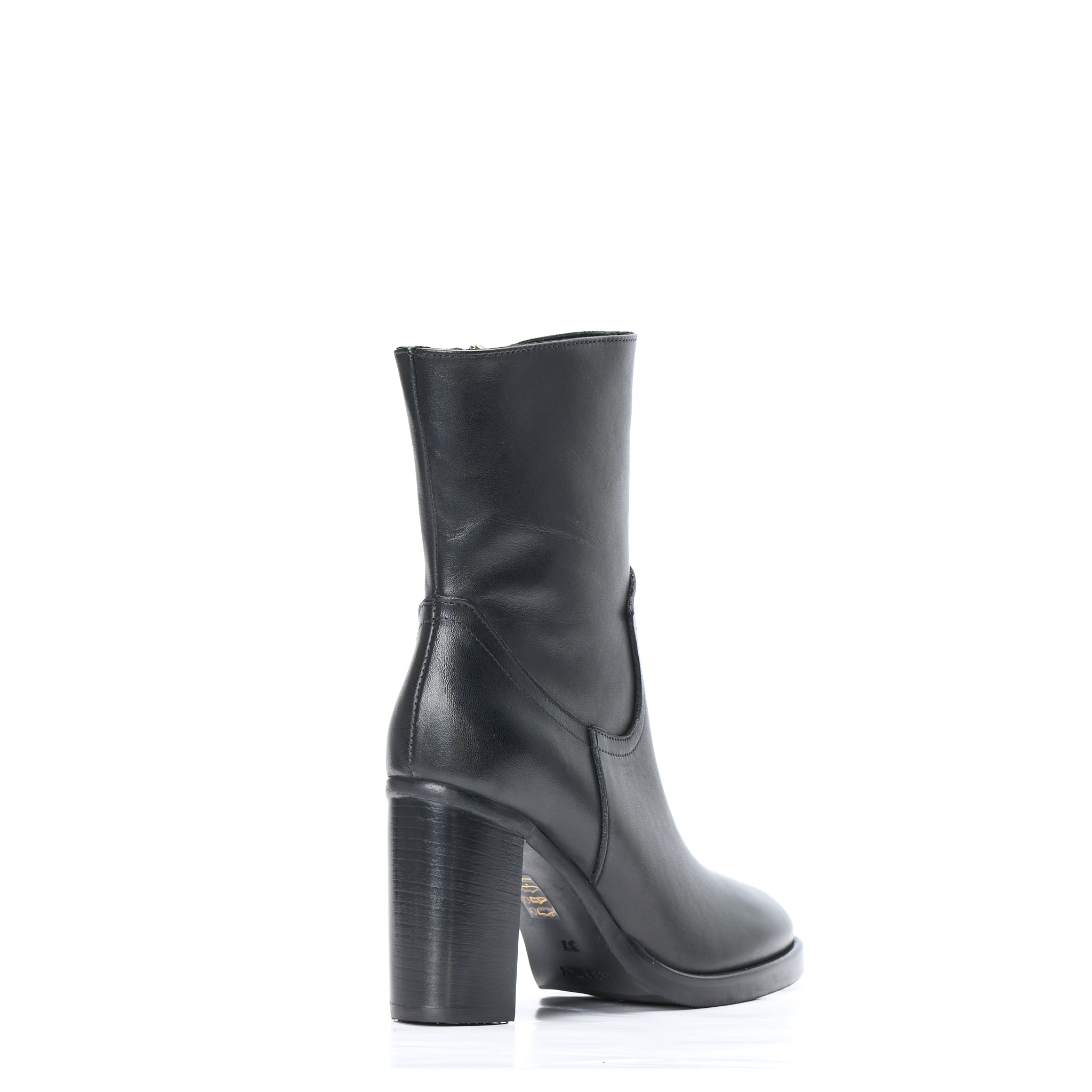 Stivaletto in vitello - Modello 8553