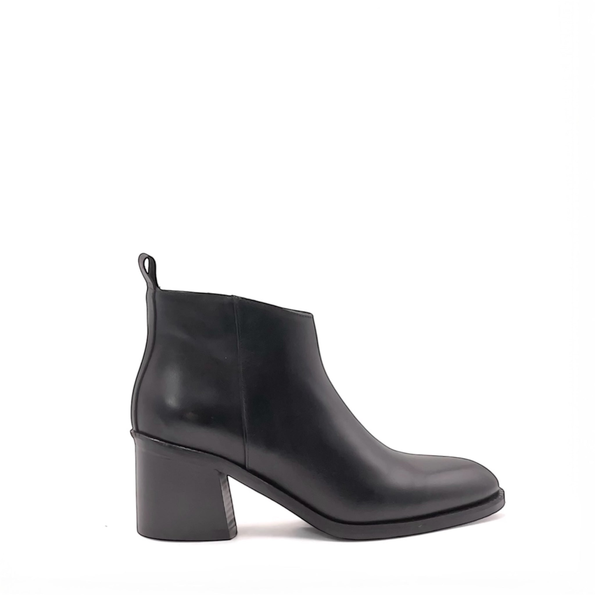 Stivaletto in vitello - Modello 8271