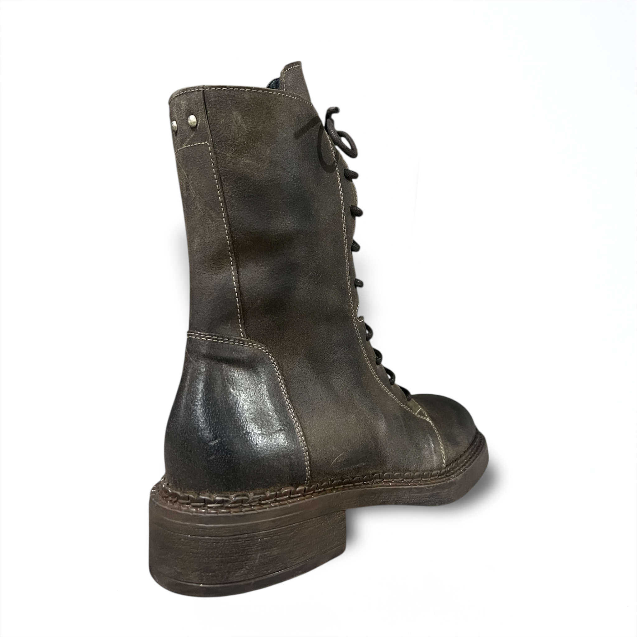 Anfibio scamosciato vintage - Modello 902