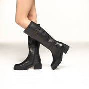 Stivale in vitello con cinturino - Modello 7023