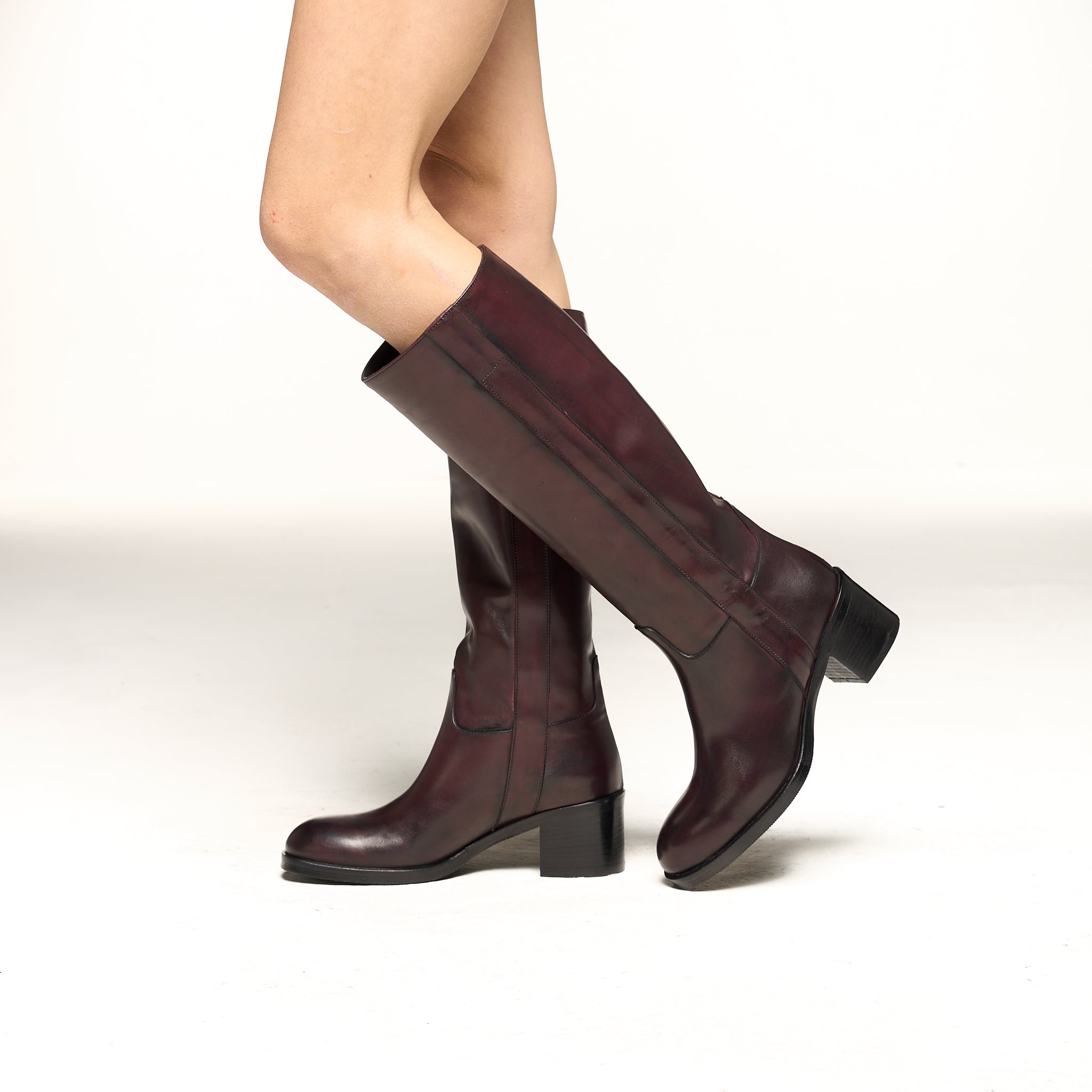 Stivale a tubo in vitello - Modello 7435