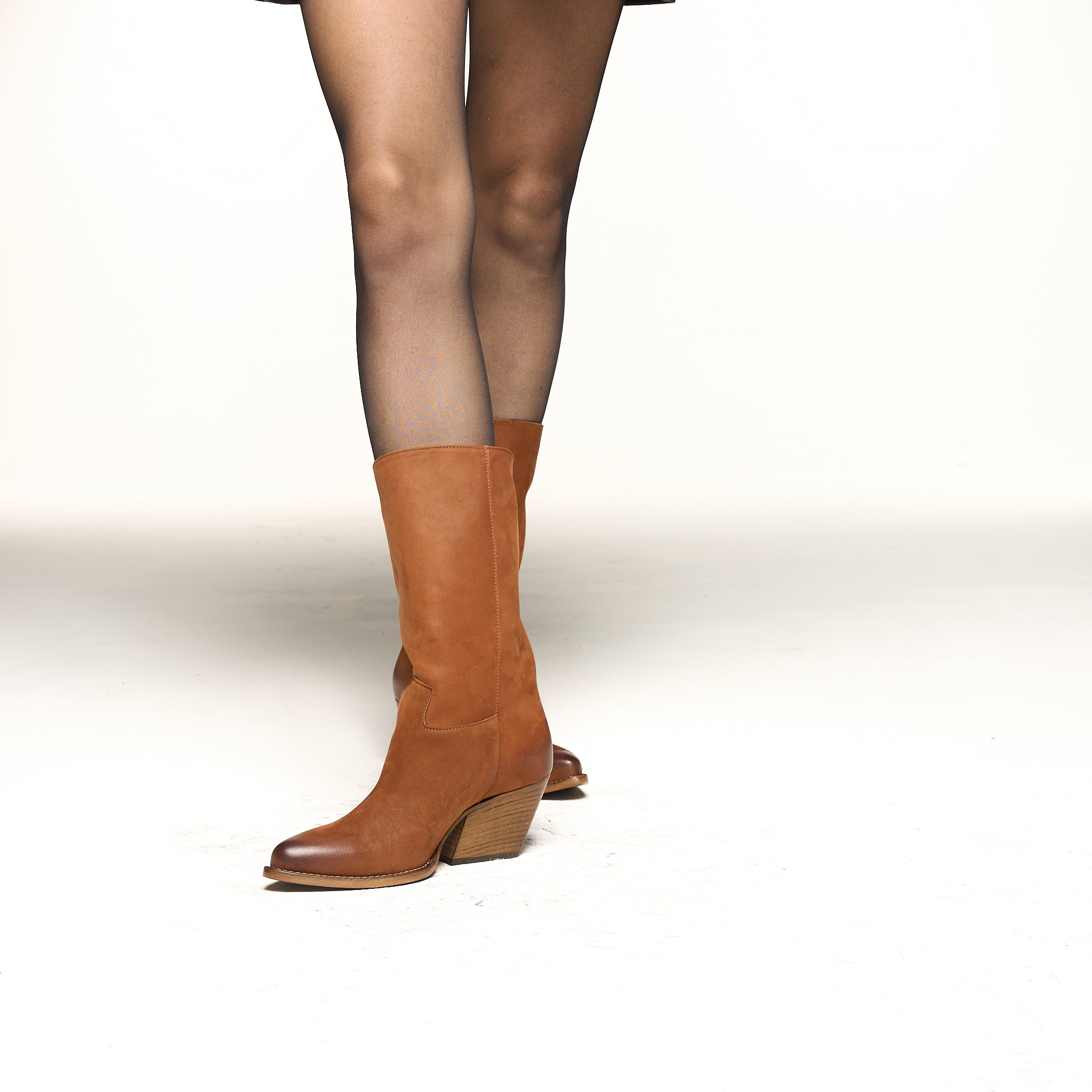 Stivaletto in nabuk - Modello 241